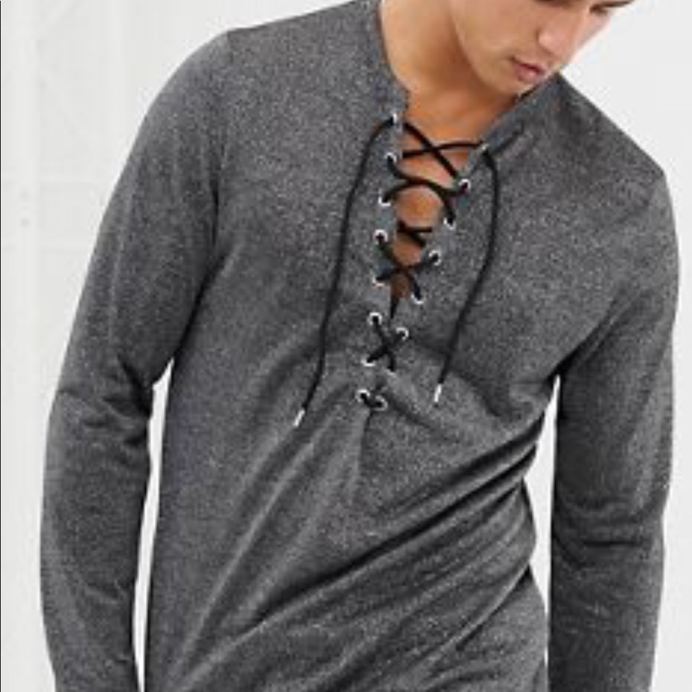 ASOSLongline tshirt deep v neck in silver metallic